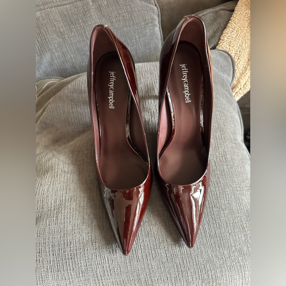 Jeffrey Campbell Dark brown Patent Leather Pumps size 41